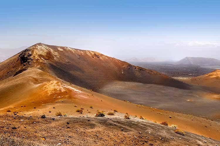 (Etna e Dolomiti, luoghi da visitare
conclusa l'emergenza Virus)