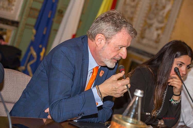 (Euro-Toques, 1° Congresso Sicilia 
Presentata la Guida 2019 con 242 soci)