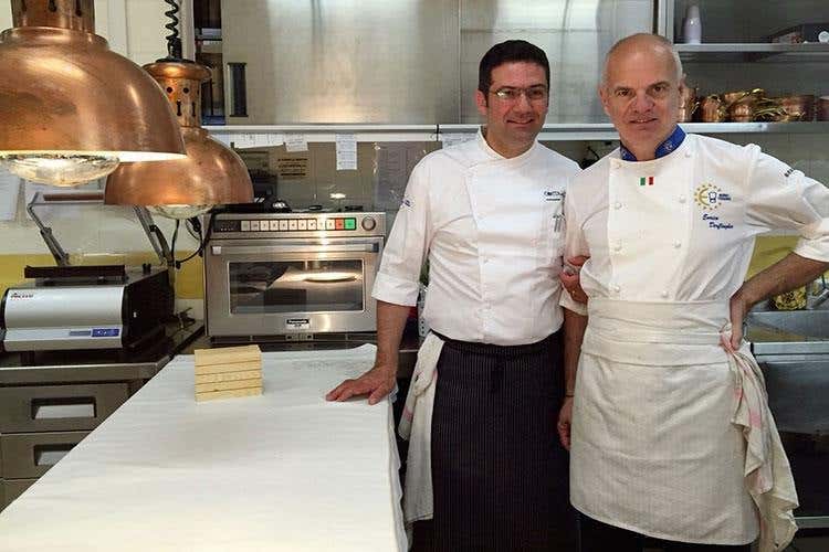 Matteo Sangiovanni e Enrico Derflingher (Euro-Toques al Tre Olivi di Paestum 
Derflingher ospite da Matteo Sangiovanni)