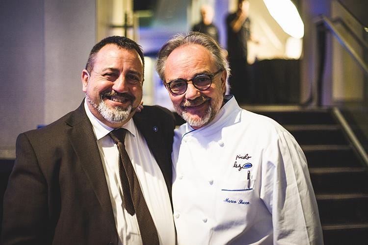 Giuseppe Triolo e Marco Sacco (Euro-Toques, alta cucina in tavola 
per la cena di gala al Gallia di Milano)
