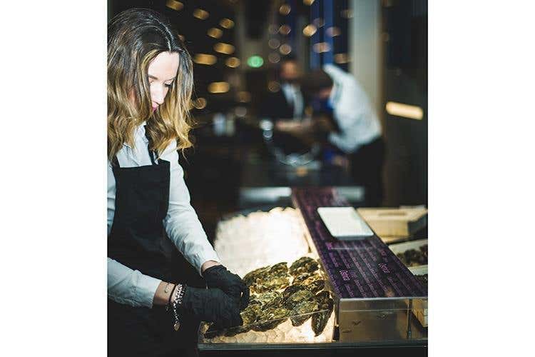 Ostrica italiana Sandalia di Tortolì. Sardegna - I Love Ostrica (Euro-Toques, alta cucina in tavola 
per la cena di gala al Gallia di Milano)