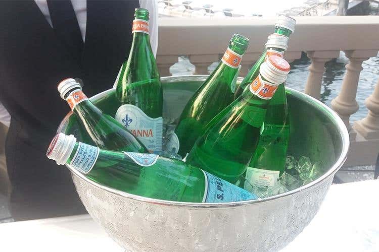 Euro-Toques International 
conferma Enrico Derflingher presidente