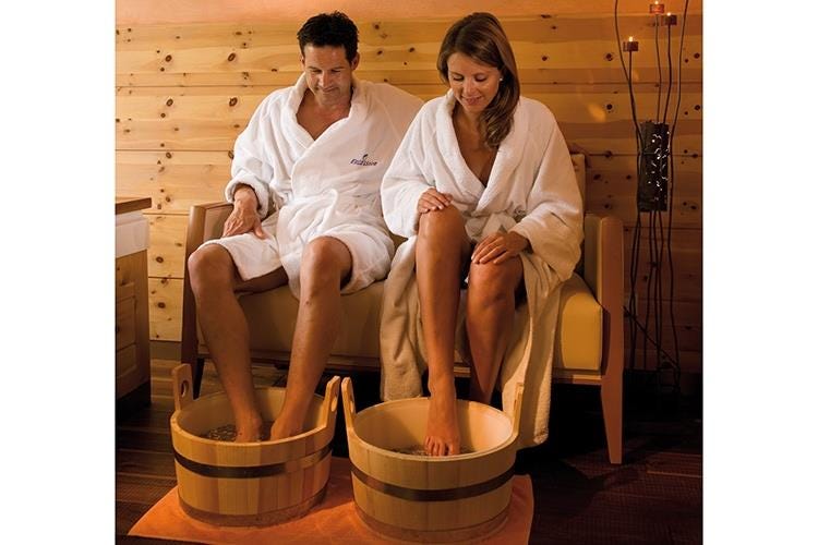 (Excelsior Dolomites Life Resort 
Design e comfort in Alto Adige)