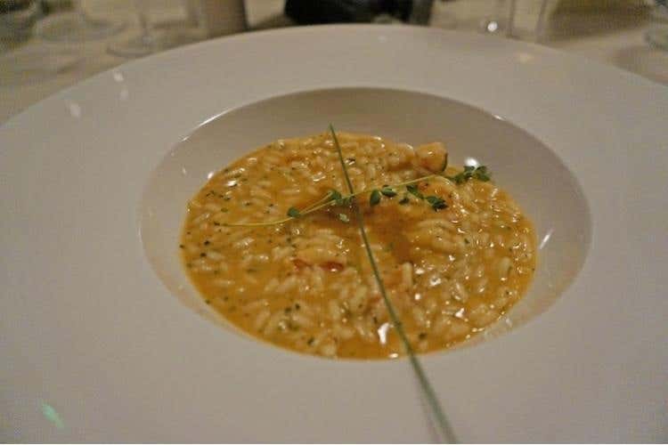 Risotto “Regina Vittoria” con gamberoni rossi, RosaMaria e timo (Enrico Derflingher)