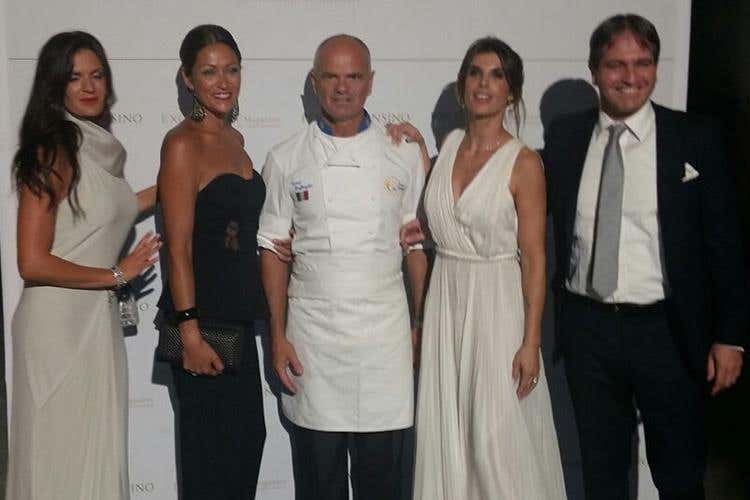 Veronica Berti (moglie di Bocelli), Francesca Porro (moglie di Derflingher), Enrico Derflingher, Elisabetta Canalis, Luigi Lauro (managing director di Excellence Magazine)