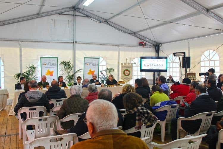 (Festival della Mostarda 
Due giorni gustosi a Mantova e Cremona)