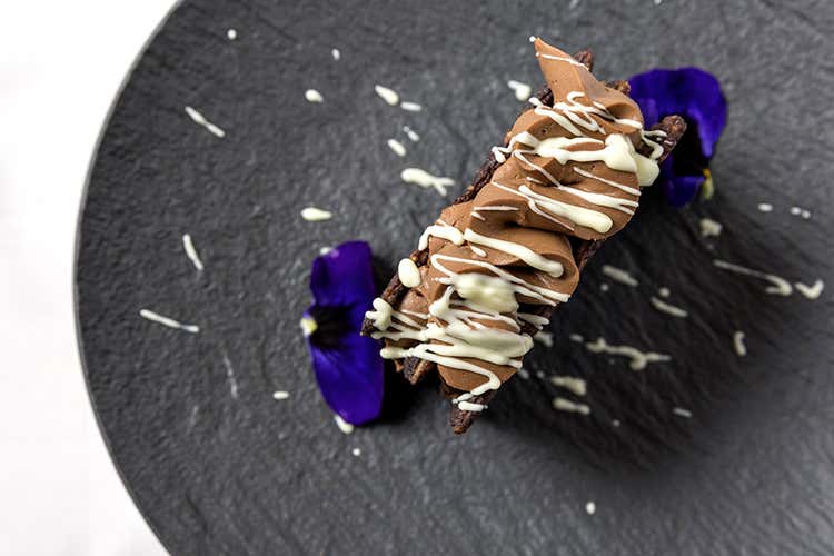 Millefoglie ai tre cioccolati (Fettuccine preparate a domicilio 
Alfredo alla Scrofa pronto a partire)