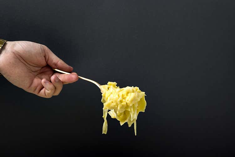 Le storiche Fettuccine alla Alfredo (Fettuccine preparate a domicilio 
Alfredo alla Scrofa pronto a partire)