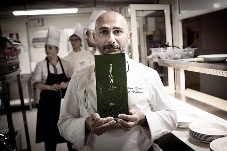Anthony Genovese e l'Olio evo Ca' Rainene di Paolo Bonomelli (Fish&Chef, “Rivoluzione” sul Garda 
Il bistellato Genovese tra gli ospiti)