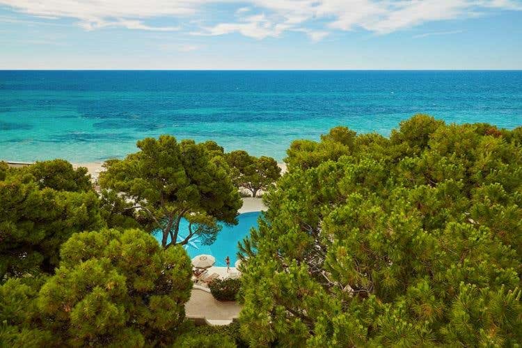 (Forte Village Resort 
La Sardegna racchiusa in uno scrigno)