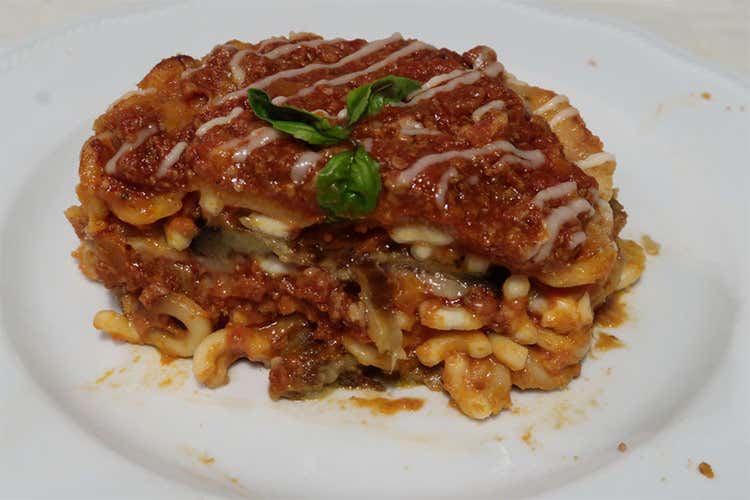 (Gastronomia Prezzemolo & Vitale 
Qualità, gusto e praticità siciliane)