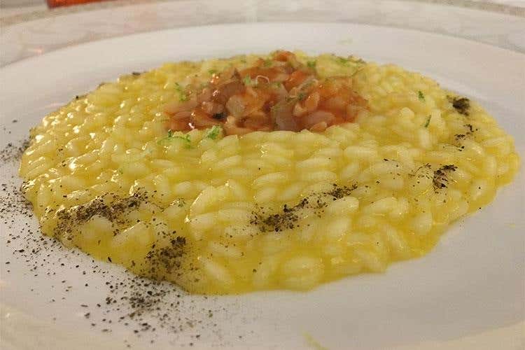 Gennaro Esposito da Umberto De Martino
Duetto in cucina al Florian Maison
DA FINIRE