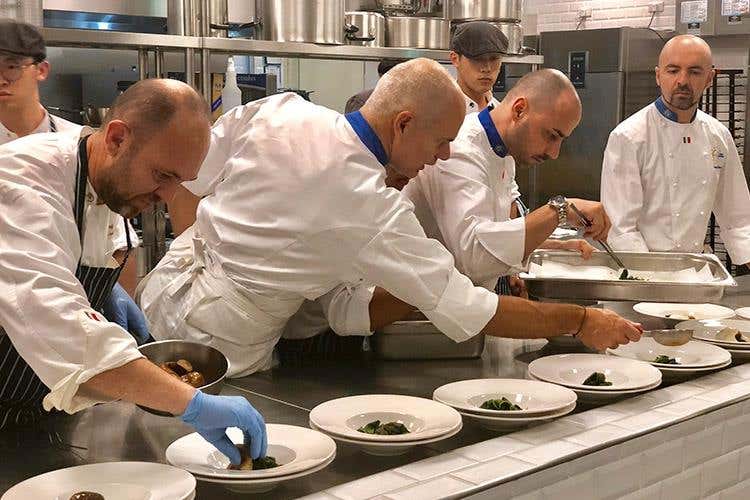 Marco Nadin, Enrico Derflingher, Paolo Morresi e Manuel Baima Besquet (Gianni Tarabini da Derflingher a Taiwan 
Due serate a base di eccellenze italiane)