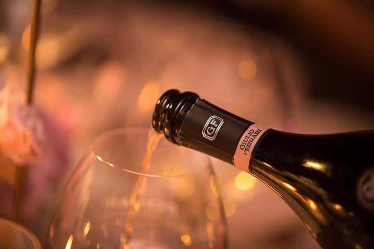 (Giulio Ferrari Rosé 
Esclusiva Riserva di grande intensità)