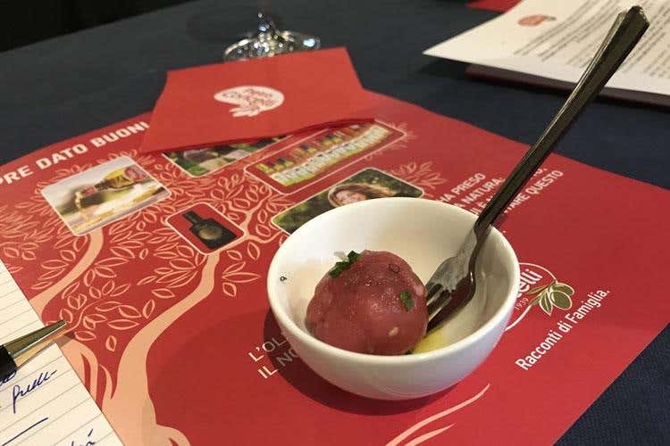 Tartare - (Gli italiani non rinunciano all'olio Il 72% ne utilizza un litro al mese