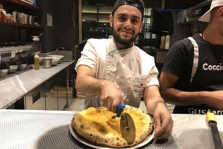 (Gli spicchi di gusto di Diego Vitagliano 
Pizze gastronomiche a Milano da Cocciuto)