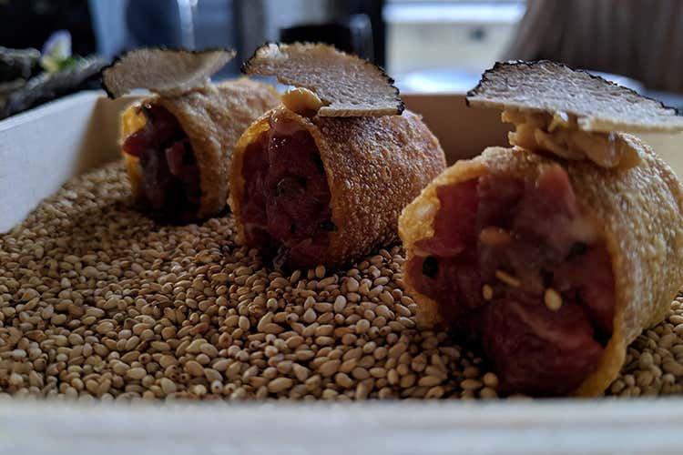 Wonton con manzo e foie gras (Gong, non la solita cucina orientale 
Qui la qualità è un mix di influenze)