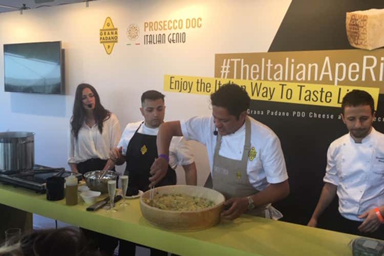 (Grana Padano Dop 
piace sempre più nel Regno Unito)