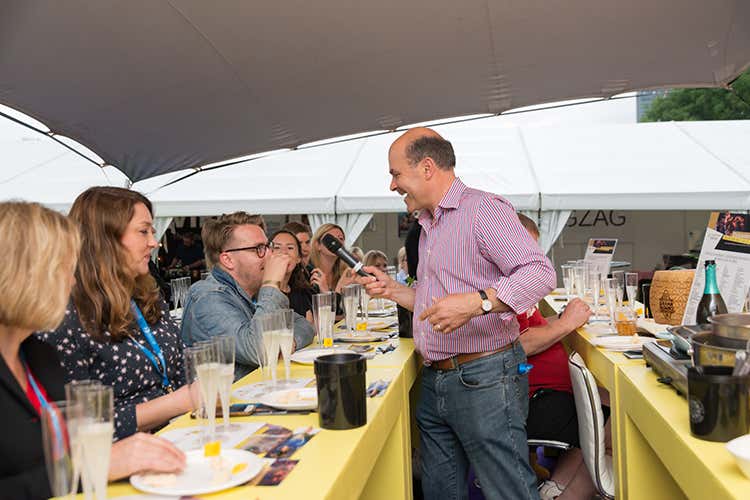 (Grana Padano Dop 
piace sempre più nel Regno Unito)