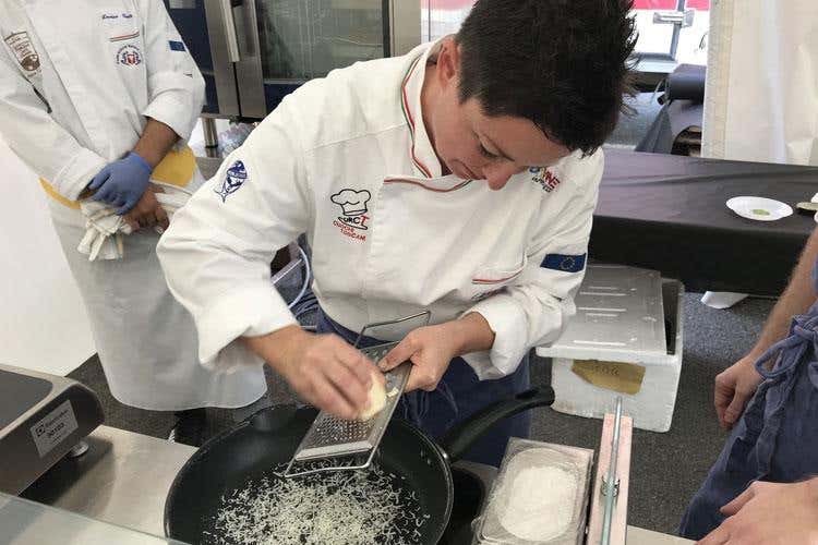 (Grana Padano Dop tra salute e Cucina 
Probst e Baracchi ne svelano le qualità)