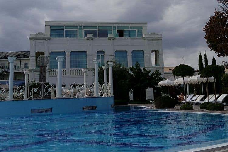 Grand Hotel Da Vinci 
I Batani vincono la sfida a Cesenatico