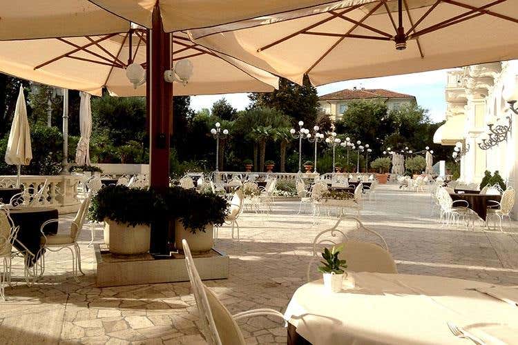 Grand Hotel Rimini, un faro in Riviera 
L'ospitalità secondo la Famiglia Batani