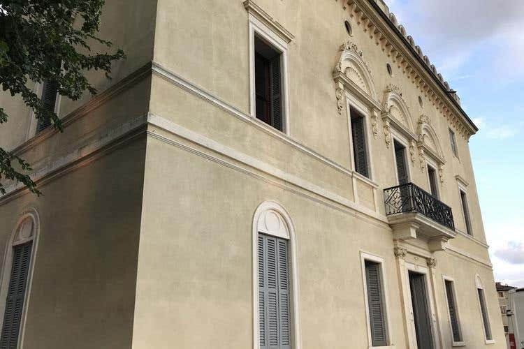 (Guerrieri Rizzardi, doppio decennale 
Festa per l'Amarone e per la Villa)