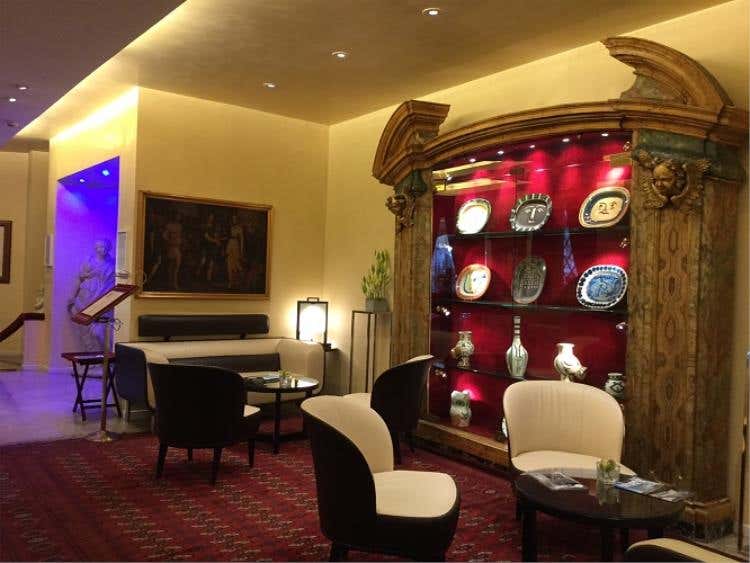 Hotel Raphaël a Roma, residenza di lusso 
dove vivere appieno l'accoglienza italiana