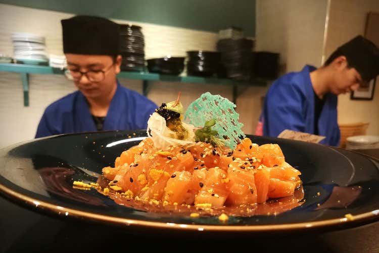 (Huobi Mercato Orientale 
Il tempio romano dei sapori asiatici)