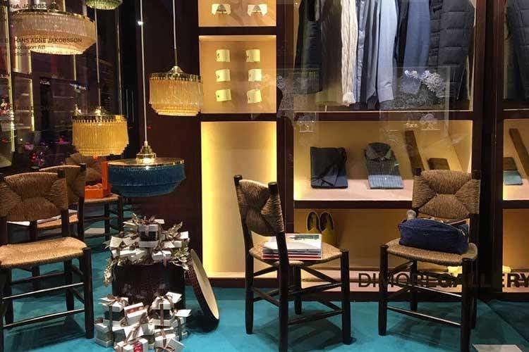 (I dolci di Da Vittorio per le feste 
in vetrina da Larusmiani a Milano)