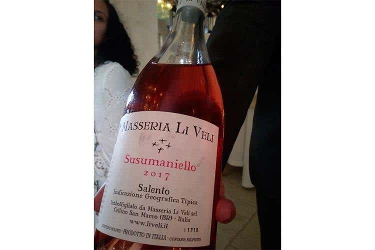 Rosato Sumanello (I Due Camini, sapori di Puglia 
Niente fronzoli per Domingo Schingaro)
