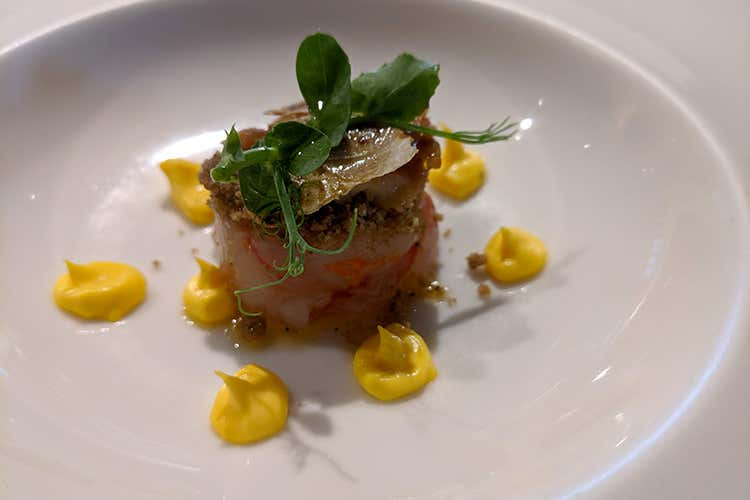 Gambero viola, tartufo bianco, porcini e olandese (I menu scomposti dei fratelli Papa 
Sapori più intensi ad ogni portata)