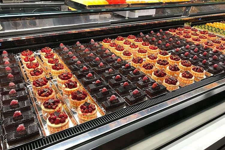 (Iginio Massari si mette in banca 
e apre a Milano con Intesa Sanpaolo)