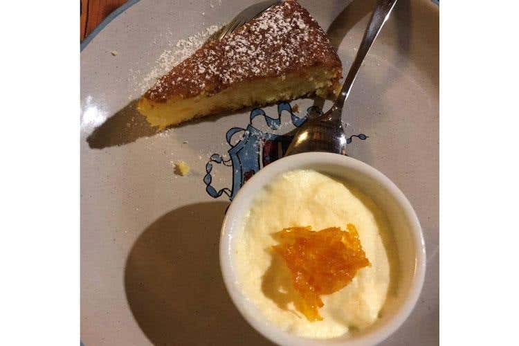 (Il fascino del Castello di Proceno 
Struttura del Mille in un piccolo borgo)