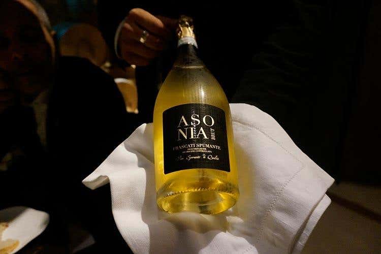 (Il lato gourmet di Poggio Le Volpi
Apre Barrique, firma Oliver Glowig)