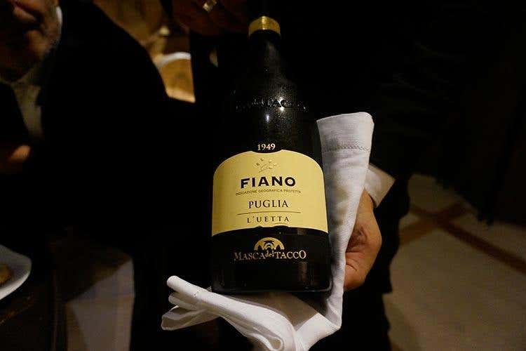 (Il lato gourmet di Poggio Le Volpi
Apre Barrique, firma Oliver Glowig)