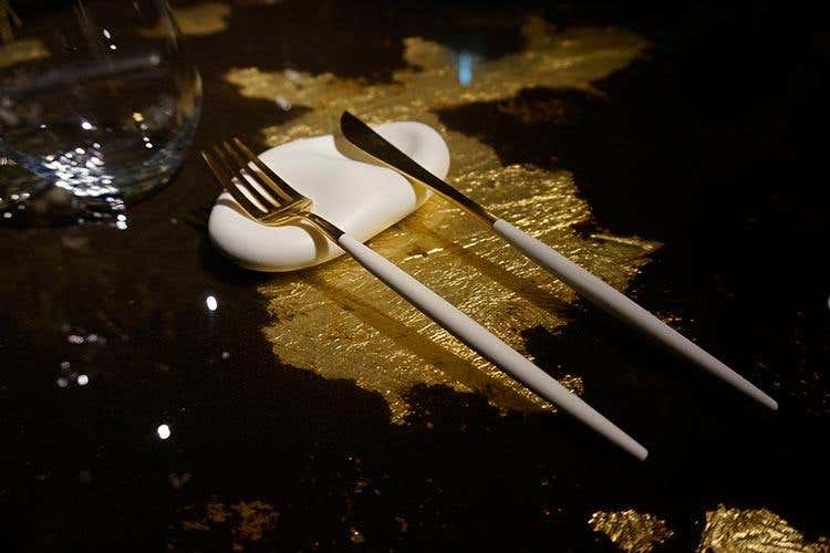 (Il lato gourmet di Poggio Le Volpi
Apre Barrique, firma Oliver Glowig)