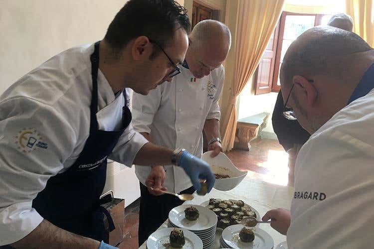 Il lunch di Matteo Sangiovanni Da Paestum alla tavola di Euro-Toques