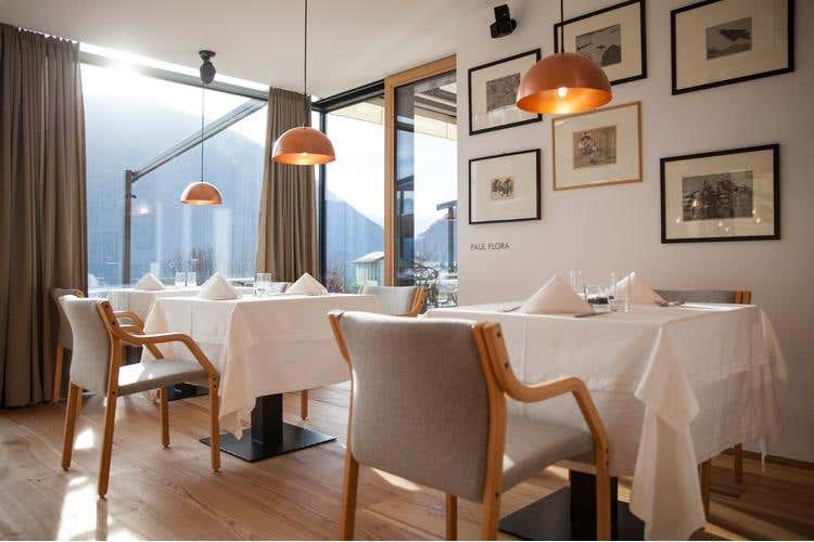 (Il lusso silenzioso del Garberhof 
tra relax e rituali di purificazione)