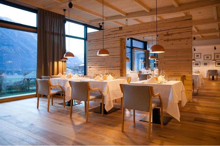 (Il lusso silenzioso del Garberhof 
tra relax e rituali di purificazione)