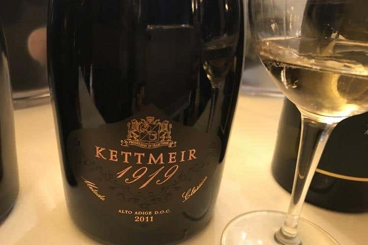 (Il mosaico di Santa Margherita 
In degustazione le cantine del gruppo)