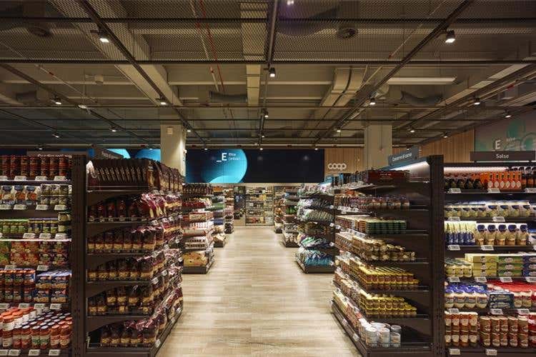 Il supermercato del futuro a Milano 
Apre il nuovo punto vendita Coop