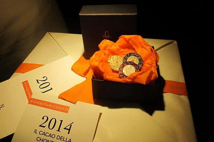 (Il Tourinot n. 10 di Guido Gobino 
celebra dieci anni di dolci creazioni)