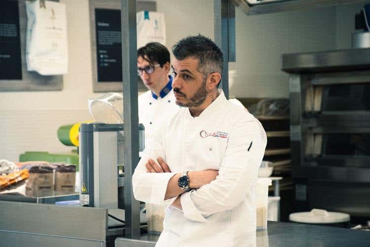 (Impasto indiretto, Biga e Poolish 
I corsi di formazione di Molino Grassi)