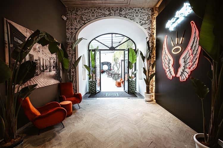 (Magnolia a Napoli 
Un’inedita food experience)