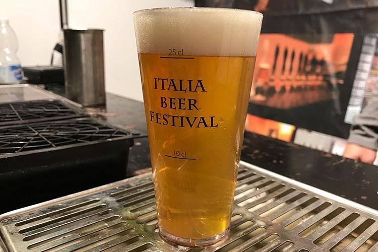 (Italia Beer Festival, publican protagonisti 
A Milano oltre 300 etichette da 16 pub)