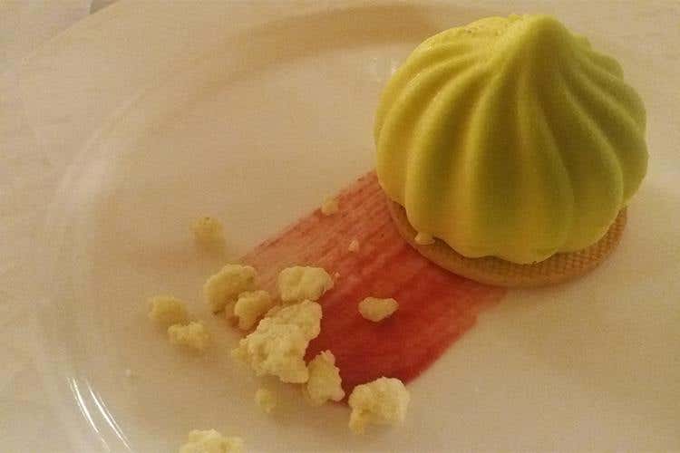 Cremoso al cioccolato bianco e basilico con cuore al limone del Garda (Carlo Bresciani) - Italia in Rosa, oltre 8mila i visitatori 
La Basia vince il Trofeo Pompeo Molmenti