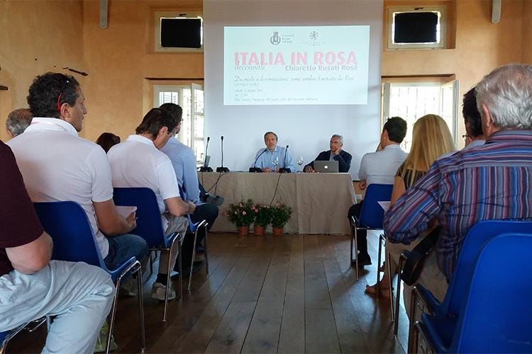 Il convegno - Italia in Rosa, oltre 8mila i visitatori 
La Basia vince il Trofeo Pompeo Molmenti