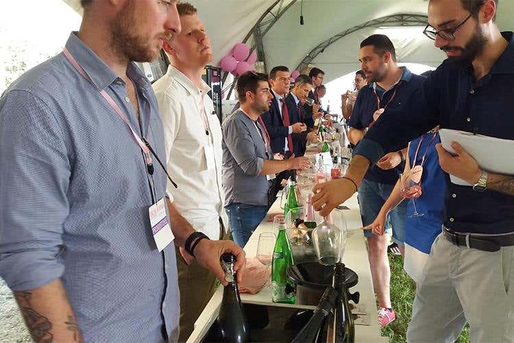 Italia in Rosa, oltre 8mila i visitatori 
La Basia vince il Trofeo Pompeo Molmenti