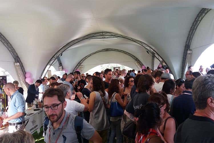 Italia in Rosa, oltre 8mila i visitatori 
La Basia vince il Trofeo Pompeo Molmenti